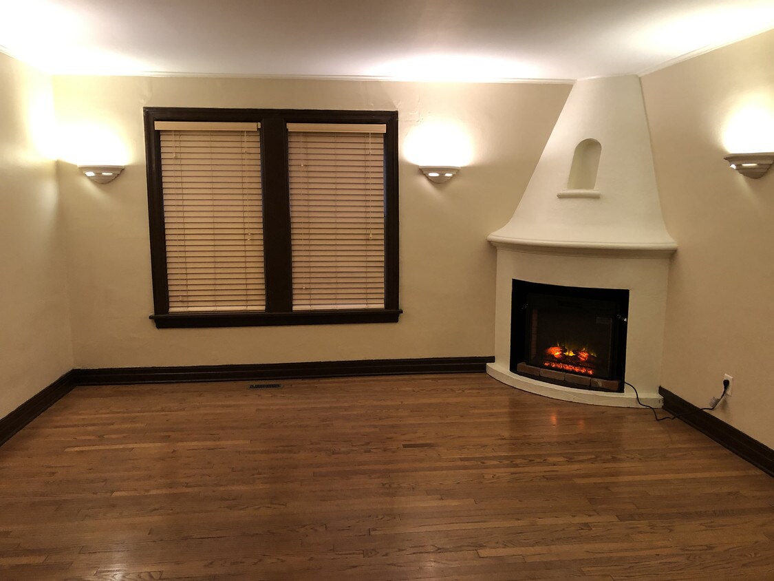 2518 N Robinson Ave, Oklahoma City, OK 73103 Apartments in Oklahoma