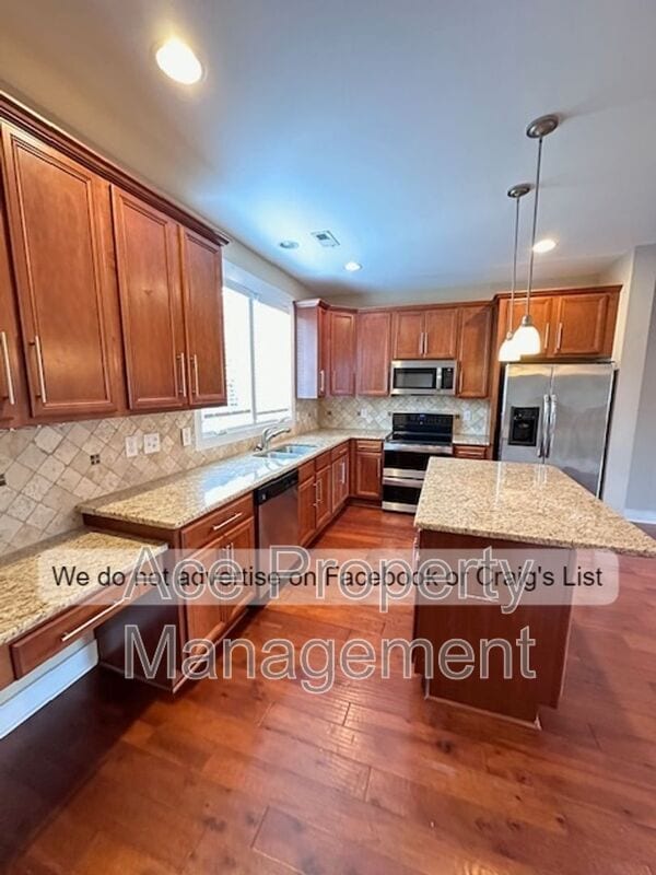 Building Photo - 123 Pennmark Pl