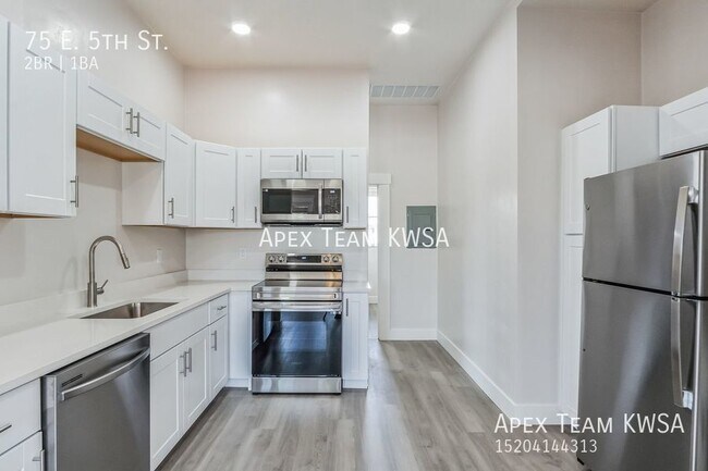 Foto del edificio - $1525- Gorgeous Newly Remodeled 2 Bed | 1 ...