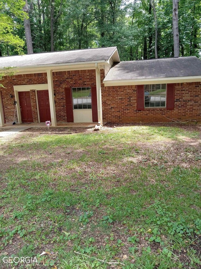 Building Photo - 113 Burkshire Ct