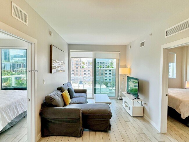 Foto del edificio - 321 NE 26th St