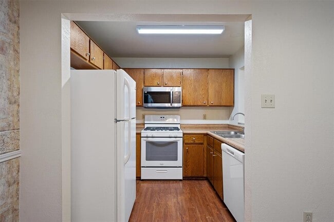 Building Photo - 315 Rawhide Loop