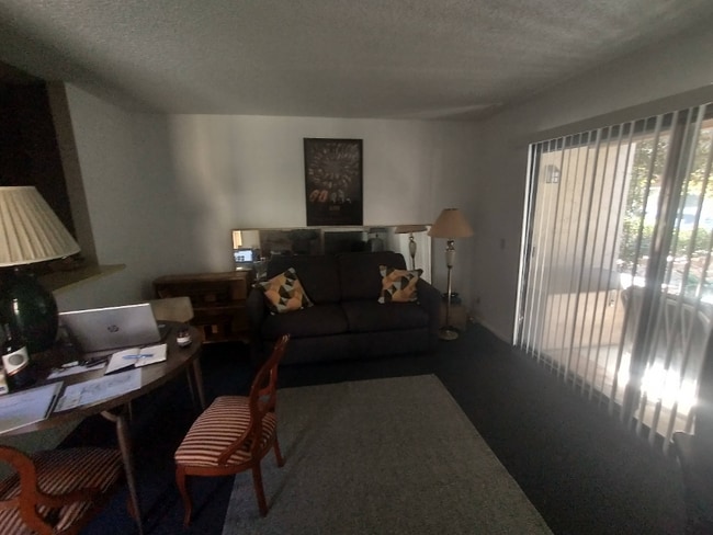 Building Photo - 340 Orange Blossom