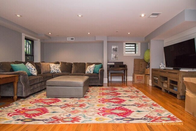 Foto del edificio - 158 Cypress St