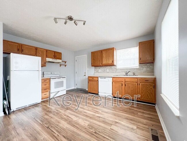 Foto del edificio - 2808 Knott Rd