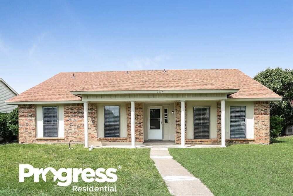 1911 Uvalde St, Mesquite, TX 75150 House Rental in Mesquite, TX