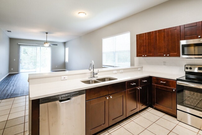 Foto del edificio - 5224 Braddock Dr