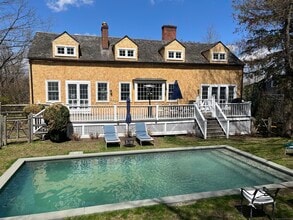 Building Photo - 110 Shearer Rd