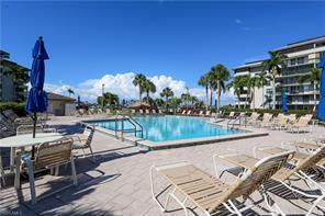 Foto del edificio - 627 Seaview Ct