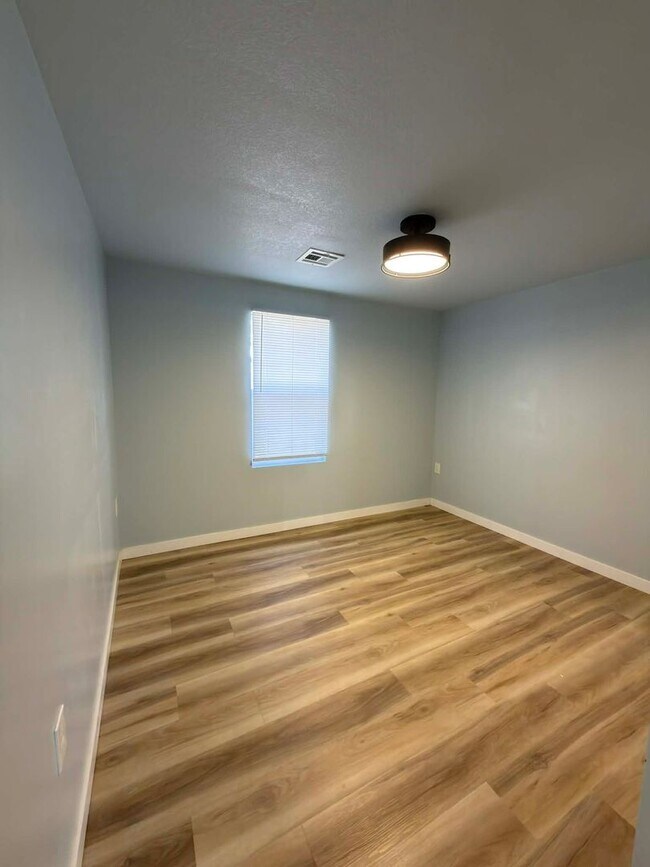 Foto del edificio - 814 High St