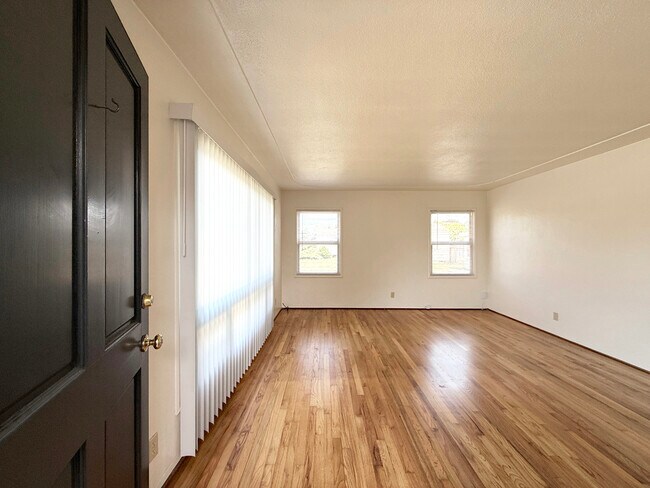 Foto del edificio - 1116 Henderson St