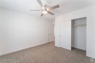 Building Photo - 913 Jigglypuff Pl