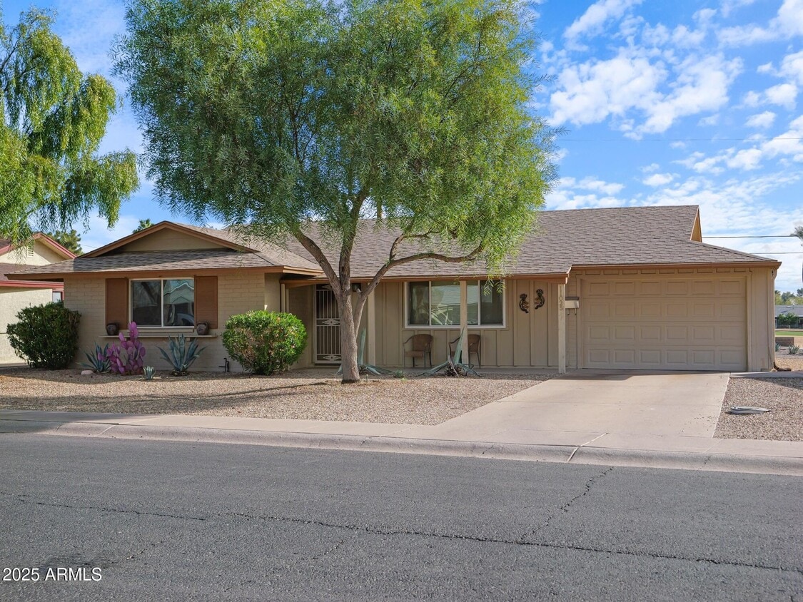 Foto principal - 11025 N Madison Dr