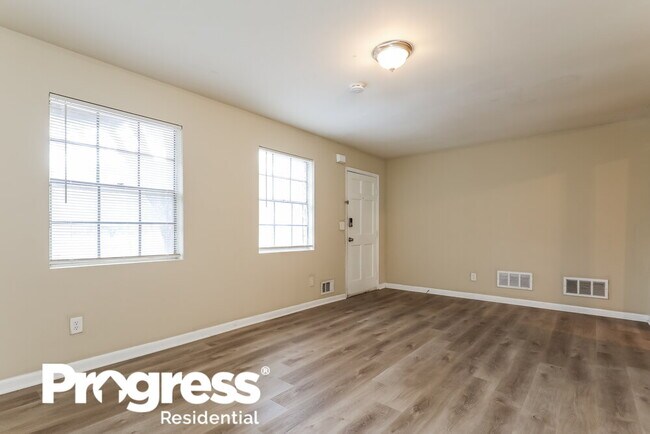 Building Photo - 7391 White Castle Ct