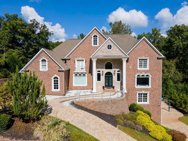 Foto principal - 8345 Grogans Ferry Rd