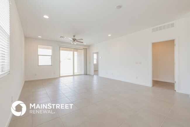 Building Photo - 3786 E Sandoval Dr