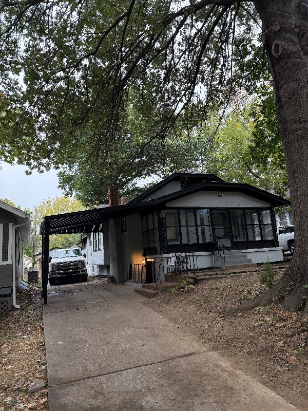 Foto del edificio - 1906 S Willow Ave