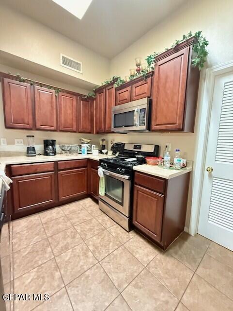 Building Photo - 14220 Bailee Point Ln