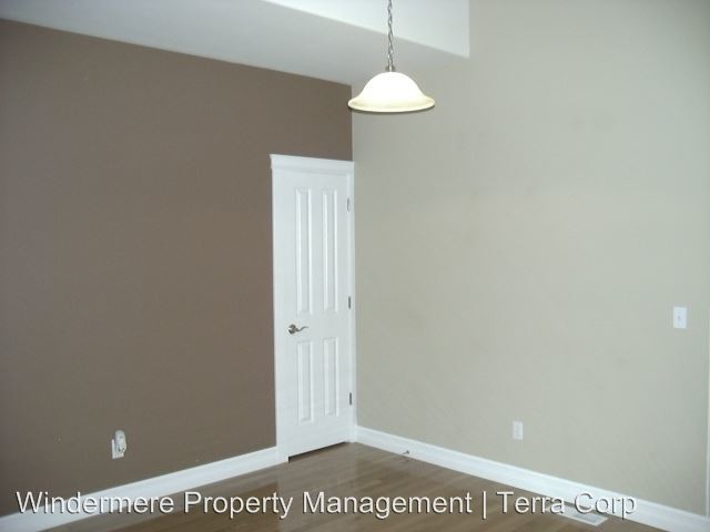 Building Photo - 2 br, 2 bath House - 1809 Cedar Springs Lane