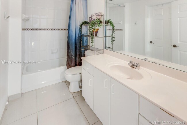 Foto del edificio - 1650 Coral Wy