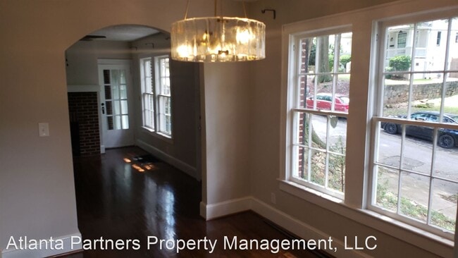 Foto del edificio - 2 br, 1 bath House - 470 Kendrick Ave SE