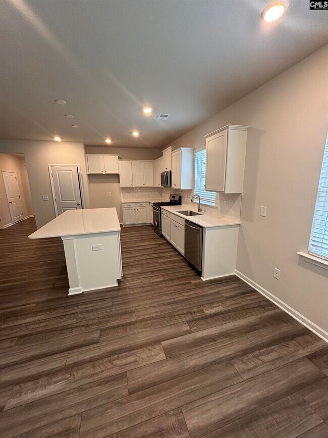 Building Photo - 138 Parkwood Ct