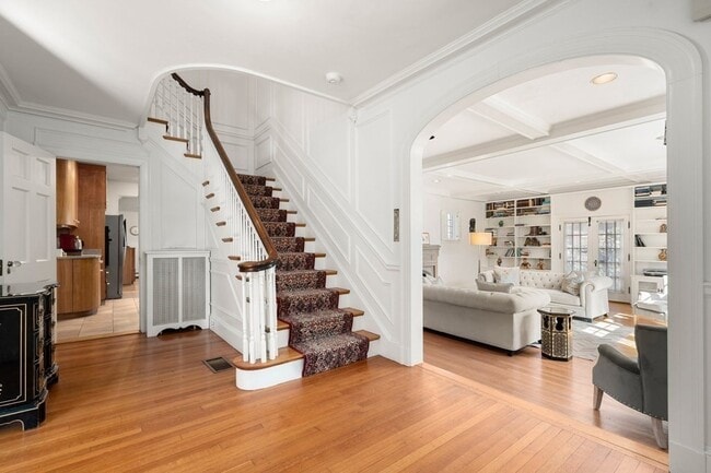 Foto del edificio - 487 Ward St