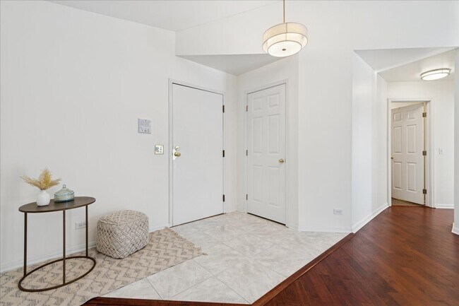 Foto del edificio - 1810 Fox Run Dr