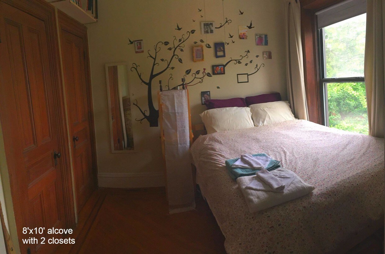 8x10 bedroom - 632 Carlton Ave