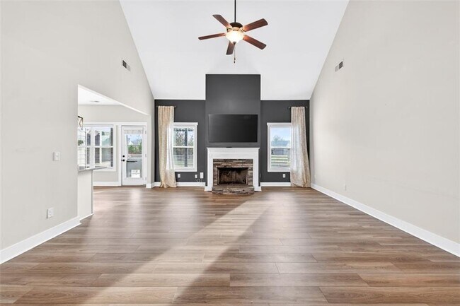 Foto del edificio - 612 Quail Ct