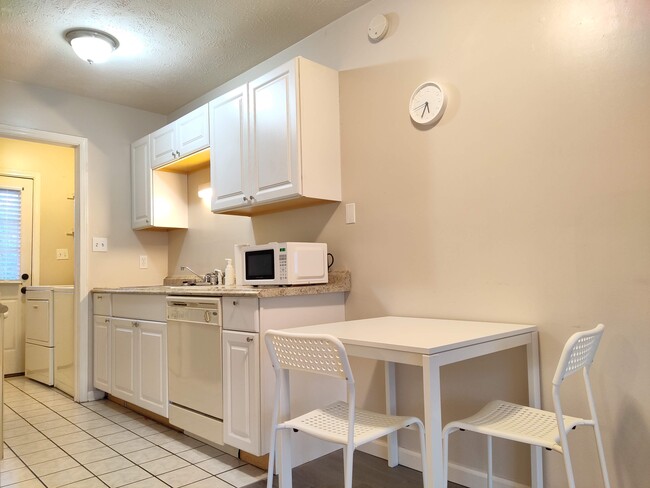 Building Photo - 110 Horizon River Dr