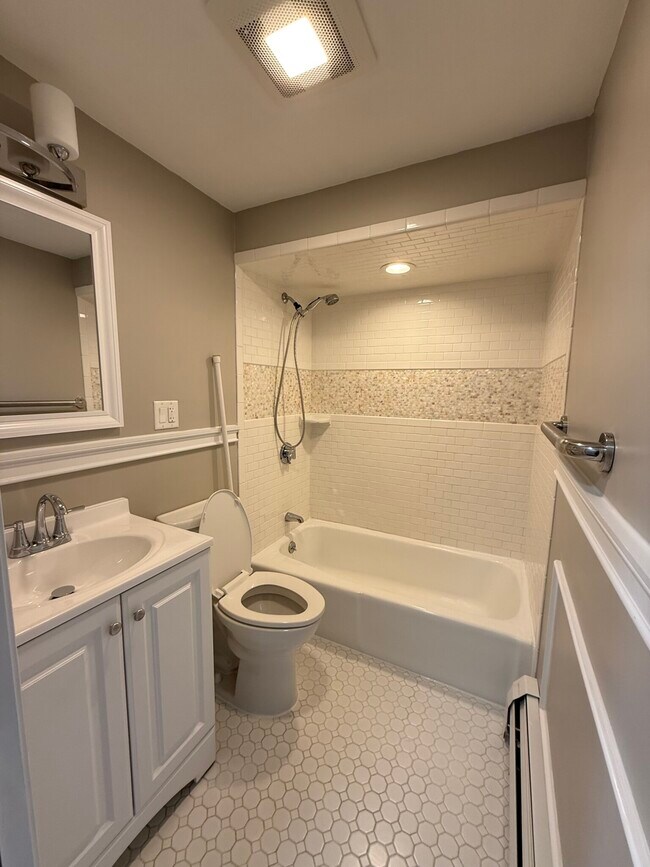 Foto del edificio - 76 Fremont St