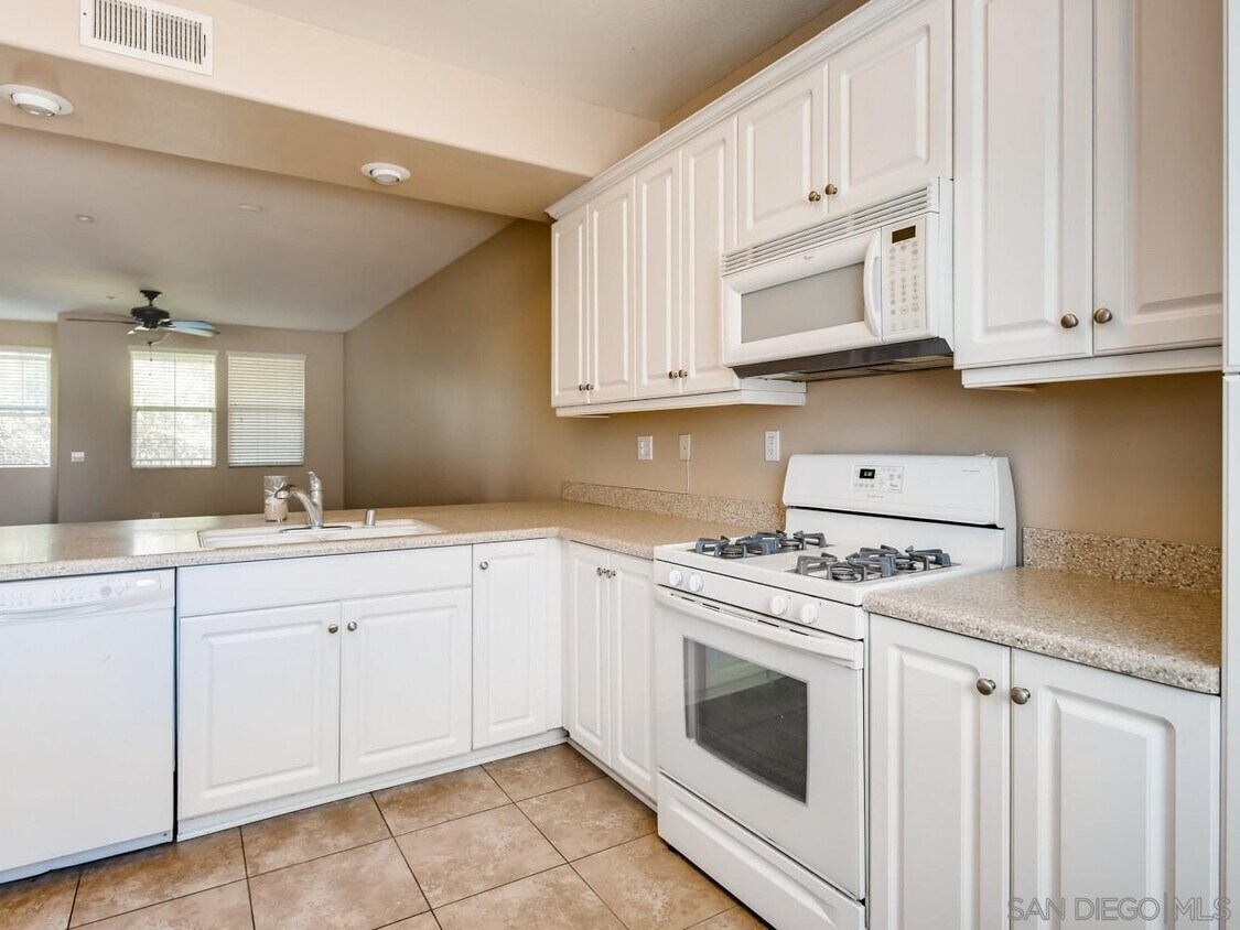 Foto principal - 8788 Aspenglow Pl