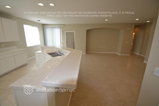 Foto del edificio - 17667 Red Barley Ct