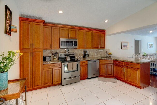 Building Photo - 11335 Woodchuck Dr