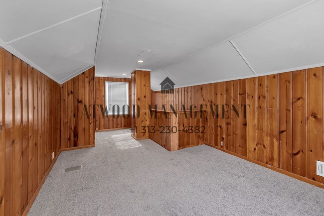 Foto del edificio - This beautifully updated 3-bedroom, 1-bath single-family home is ready for move-in!