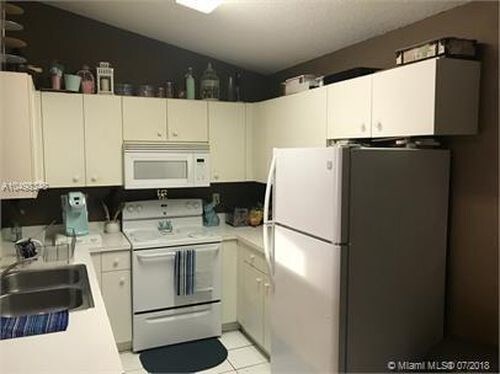 Foto del edificio - 5630 NW 61st St