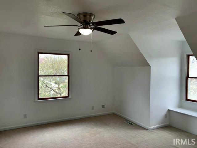 Building Photo - 545 Brookview Dr