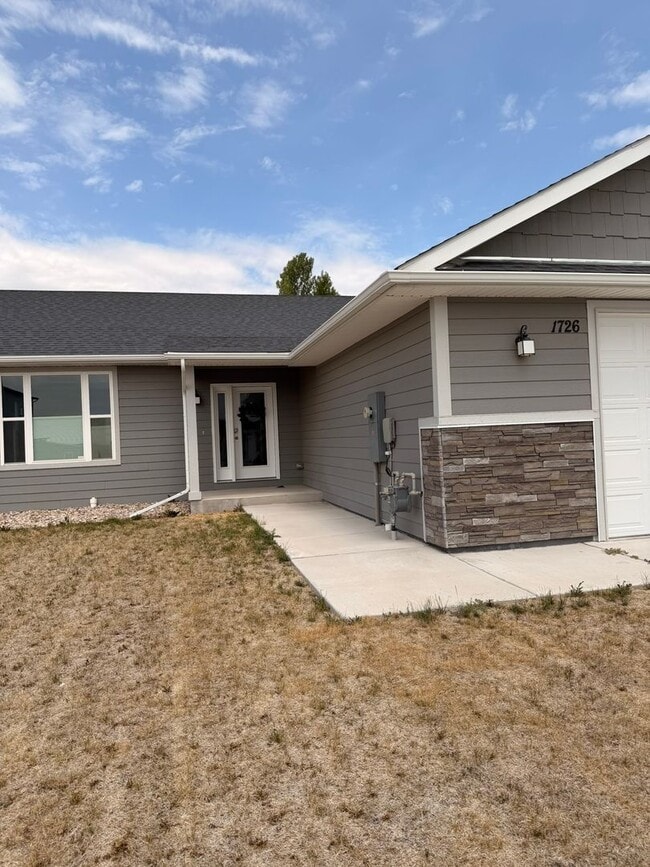 Building Photo - 1726 Kade Ct
