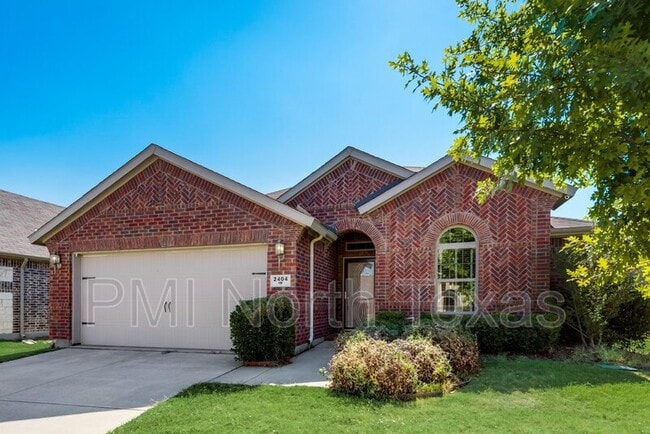 Building Photo - 2404 Sun Creek Dr