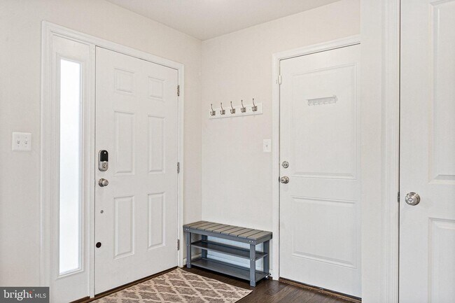 Foto del edificio - 11900 Waterton Lake Ln