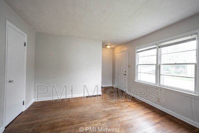 Foto del edificio - 1403 N Alton Ave