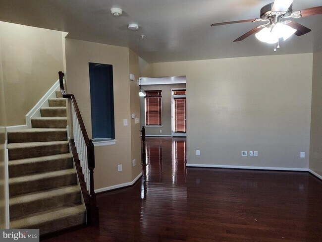 Foto del edificio - 1022 Ironwood Ln