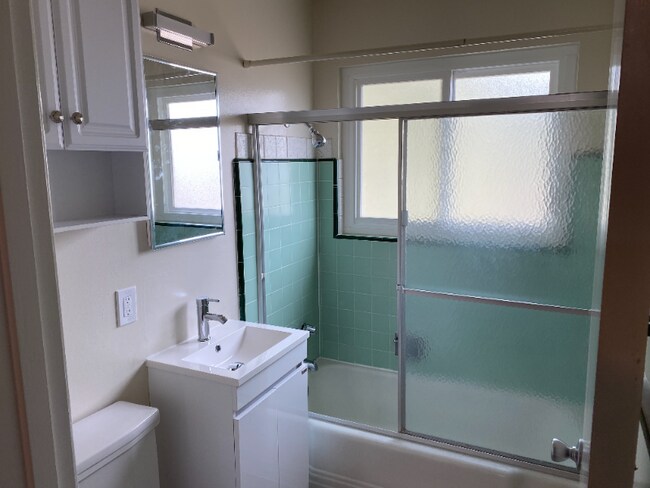 Foto del edificio - 205 Avery Ln