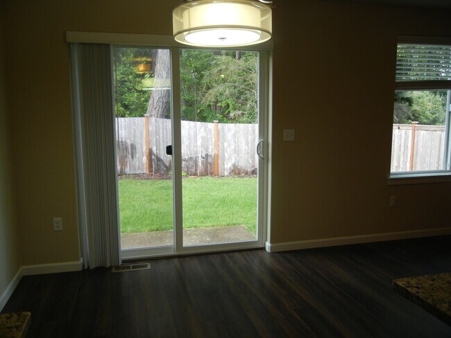 Foto del edificio - 412 T St SE