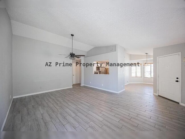 Foto del edificio - 8870 W Villa Rita Dr