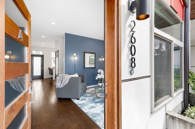 Foto del edificio - Spacious Judkins Park Townhouse- Parking-Lightrail
