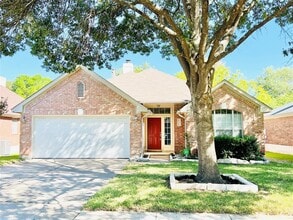 Building Photo - 8512 Hillrock Dr