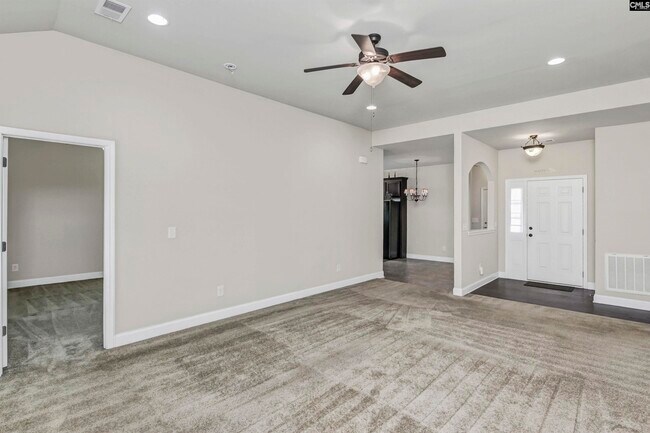 Building Photo - 151 Peaceful Ln