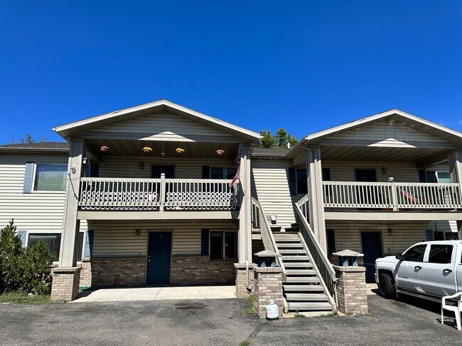 Building Photo - 209 N Pondera Ave